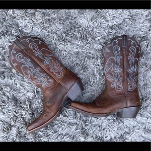 Ladies Ariat Boots Legend square toed boots